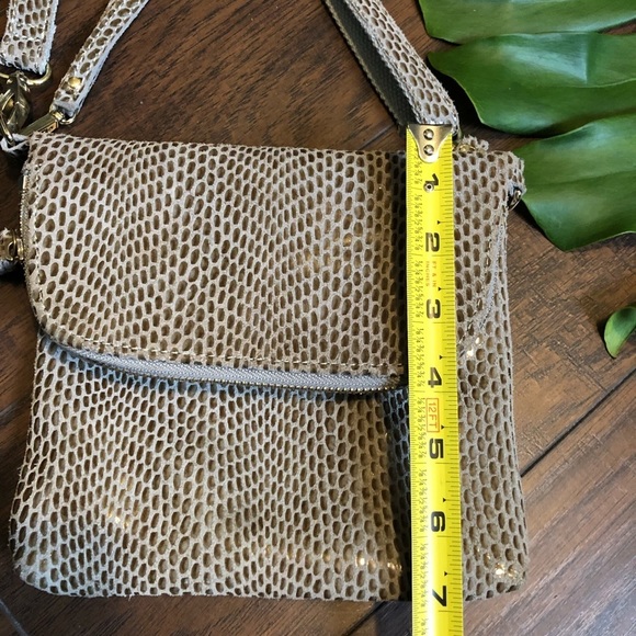 CROSSBODY Purse Foldover Taupe Leather animal print bag - Picture 7 of 10